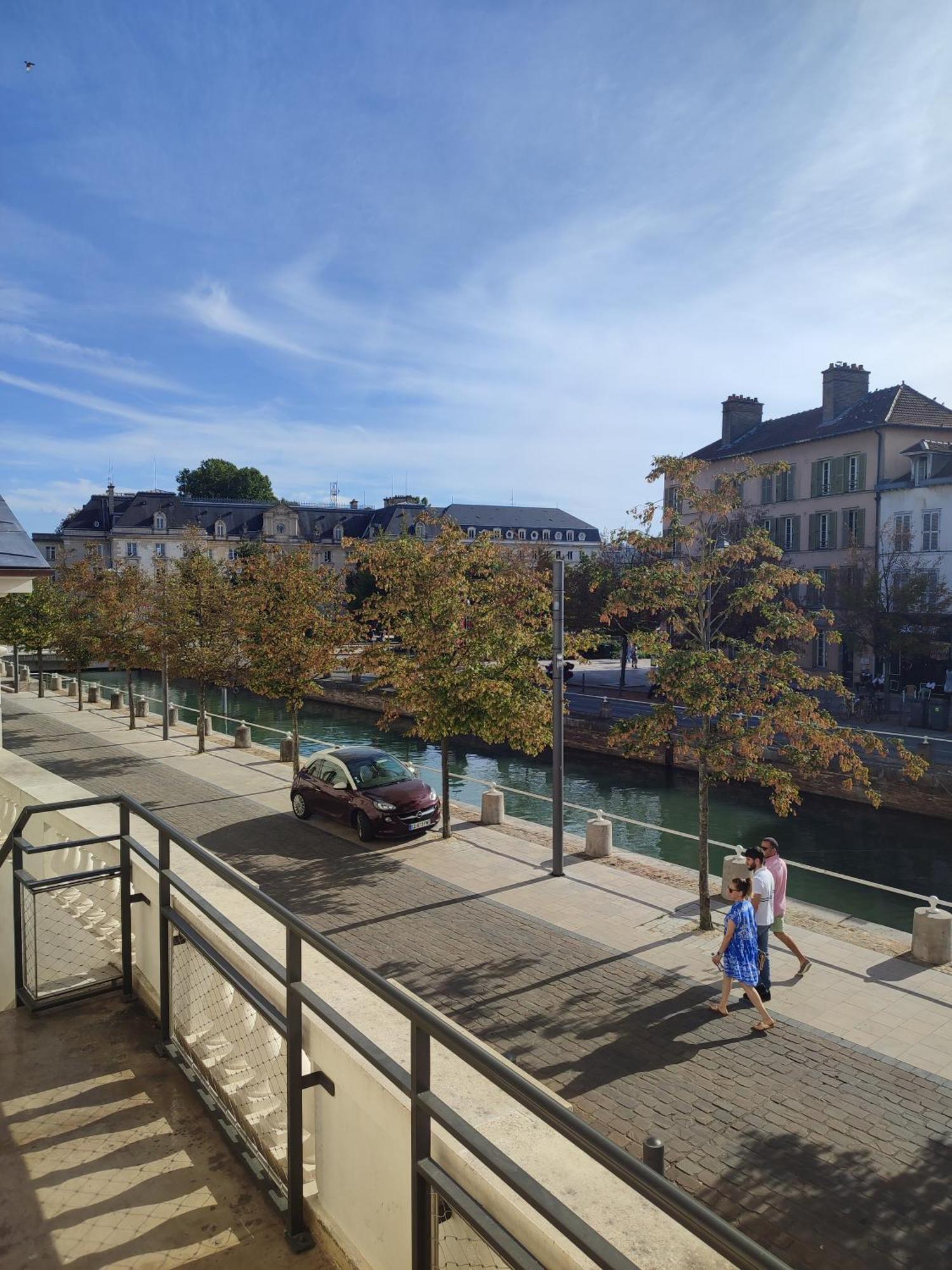 Appartement Cosy Tout Confort Troyes Esterno foto