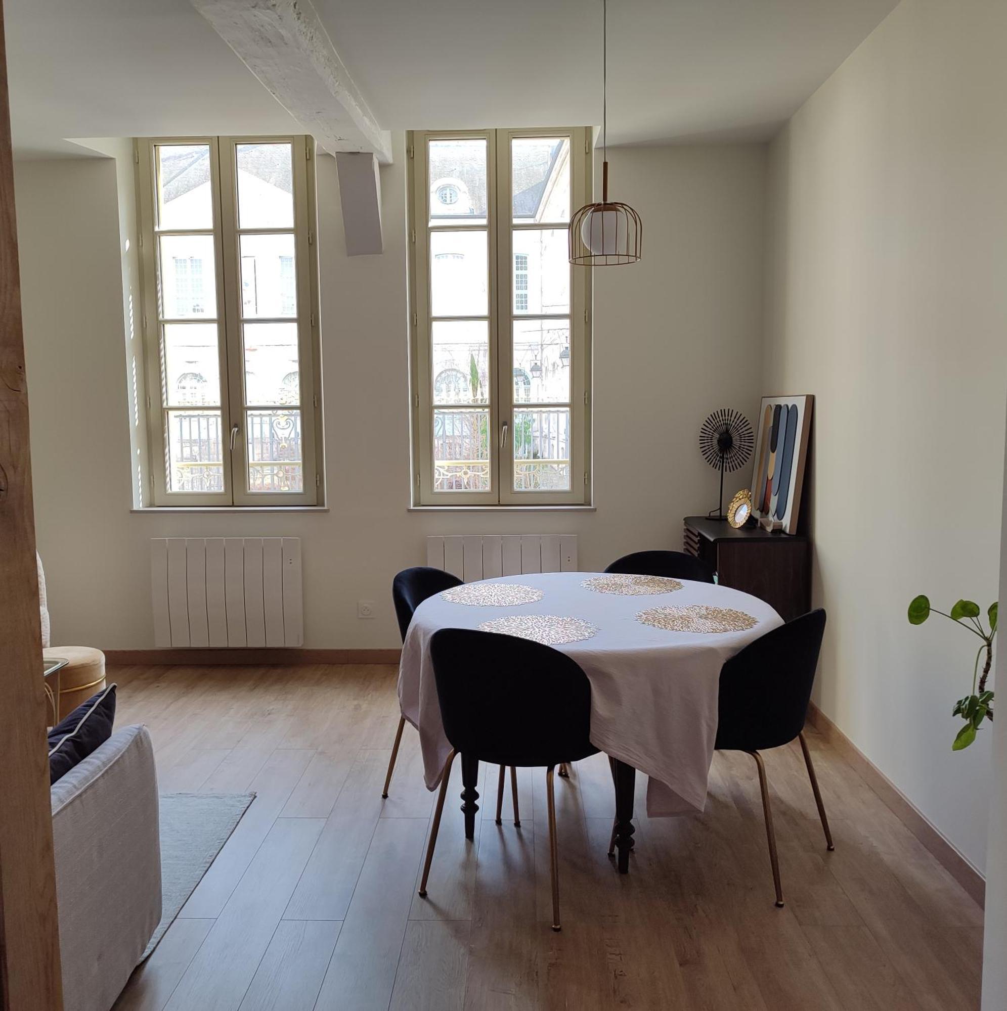 Appartement Cosy Tout Confort Troyes Esterno foto